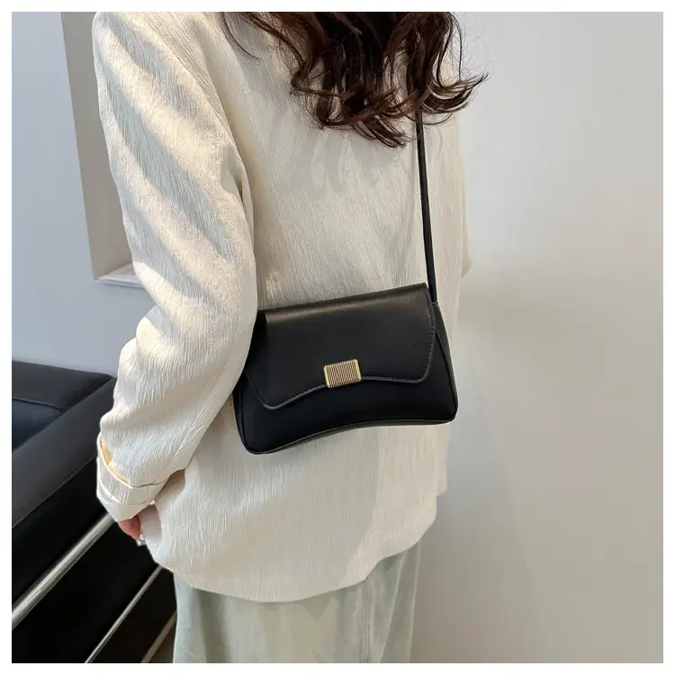 Trendy White Underarm Bag for Women 2024 — feature 21