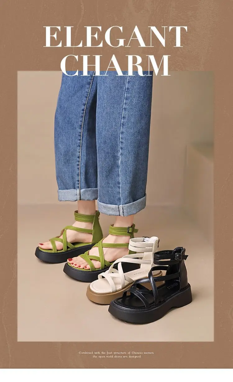 Explosions muffin platform sandals women's summer 2024 new French high-end feeling black retro beach Roman shoes — feature 1