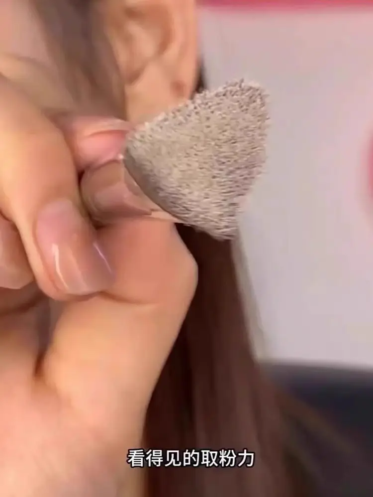 Triangle High Glow Iron Brush Brightening Brush Tear Groove Surface Medium French Pattern Concealer Brush Cangzhou Qingxian Pure White Makeup Brush — feature 12