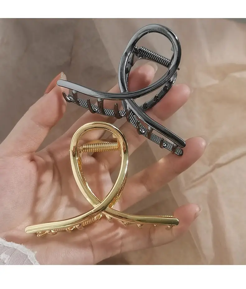 Silver Hollow Cross Hairpin for Women's Back Ponytail — feature 14