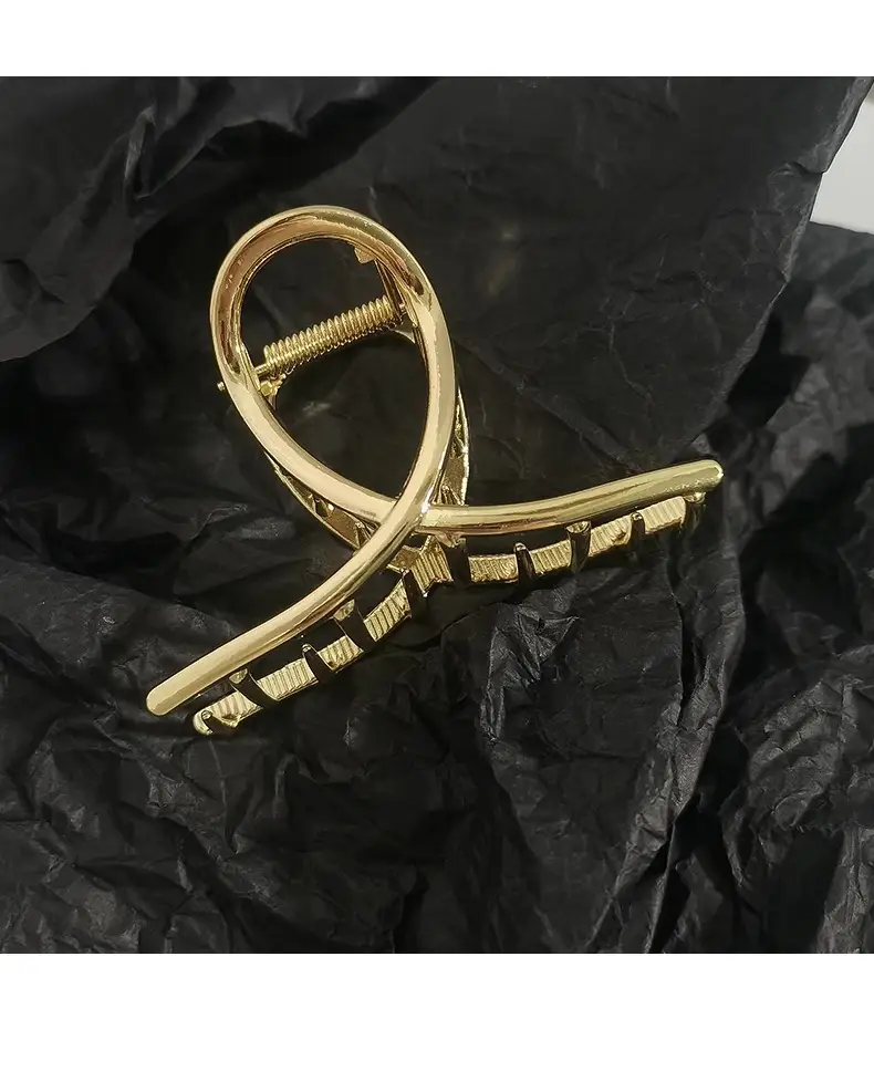 Silver Hollow Cross Hairpin for Women's Back Ponytail — feature 15