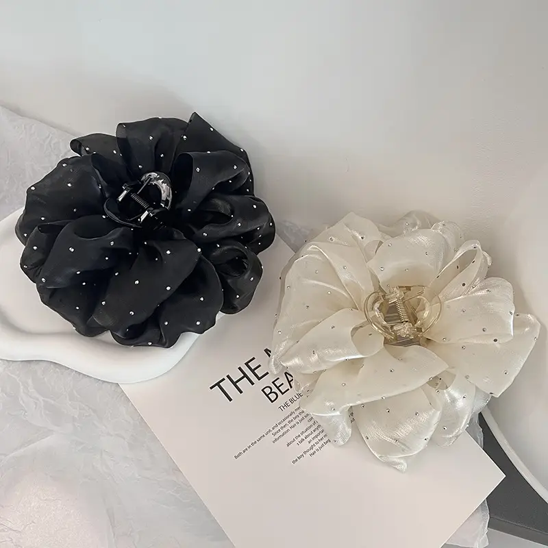 Black Bubble Hair Clip with Pearl Accents 11CM — feature 3