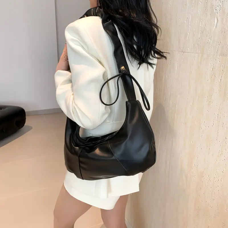 Women's Black Leather Shoulder Crossbody Bag Large Capacity