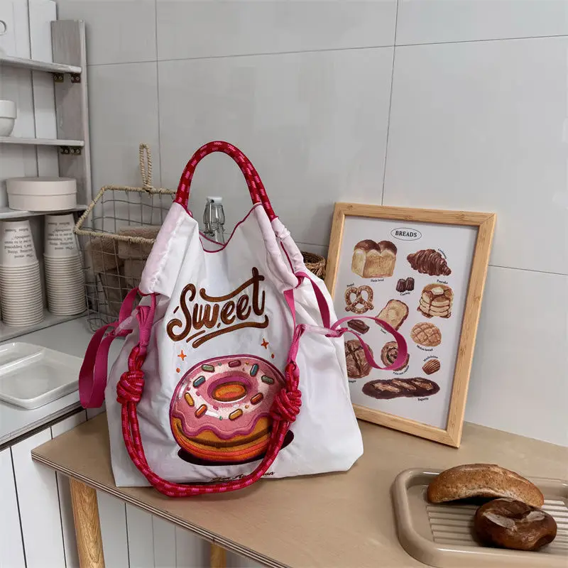 Yang Zi's Sweet Donut Embroidered Chain Bag - Image 8