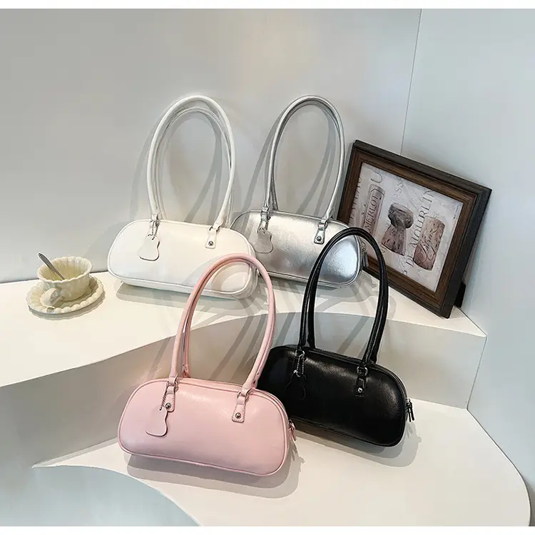 White Leather Shoulder Bag for Women 2024 — feature 14