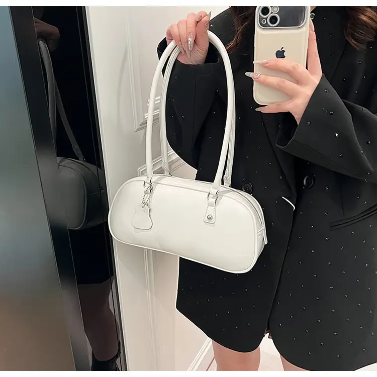 White Leather Shoulder Bag for Women 2024 — feature 15