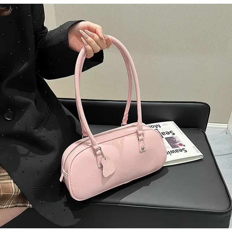 White Leather Shoulder Bag for Women 2024 — feature 22