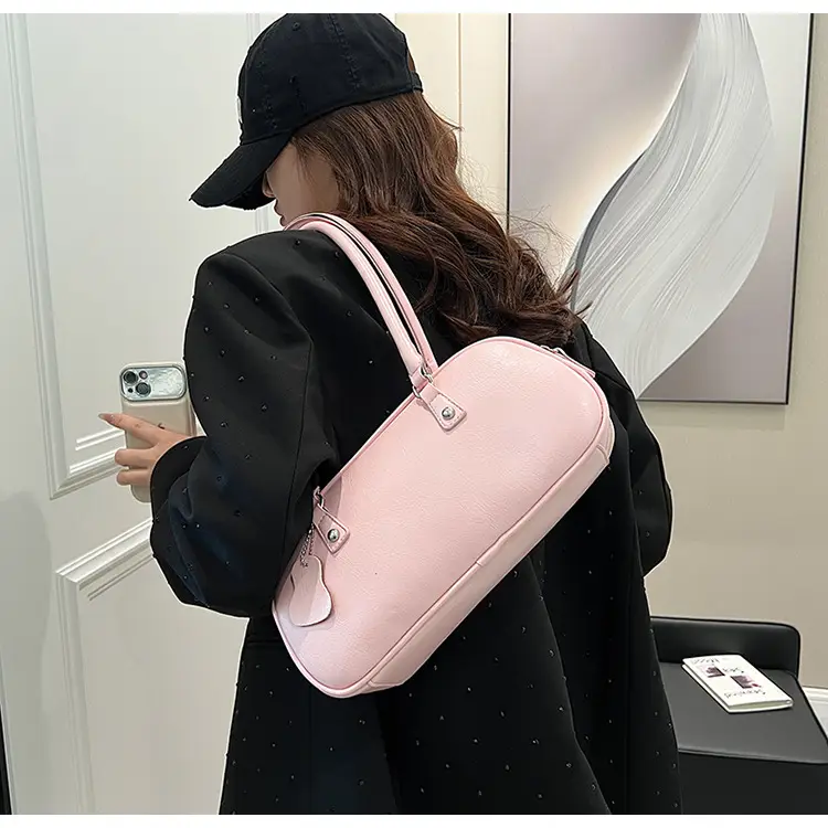 White Leather Shoulder Bag for Women 2024 — feature 26