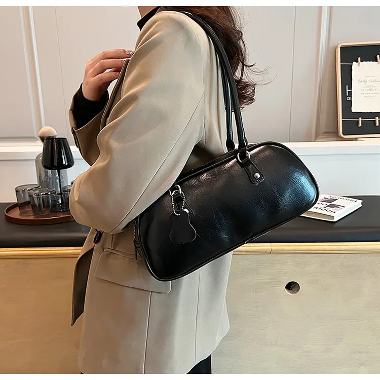 White Leather Shoulder Bag for Women 2024 — feature 35