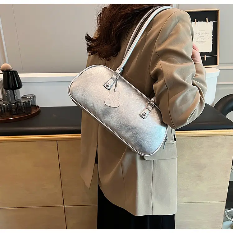 White Leather Shoulder Bag for Women 2024 — feature 38