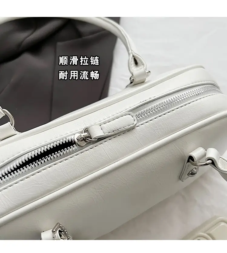 White Leather Shoulder Bag for Women 2024 — feature 4