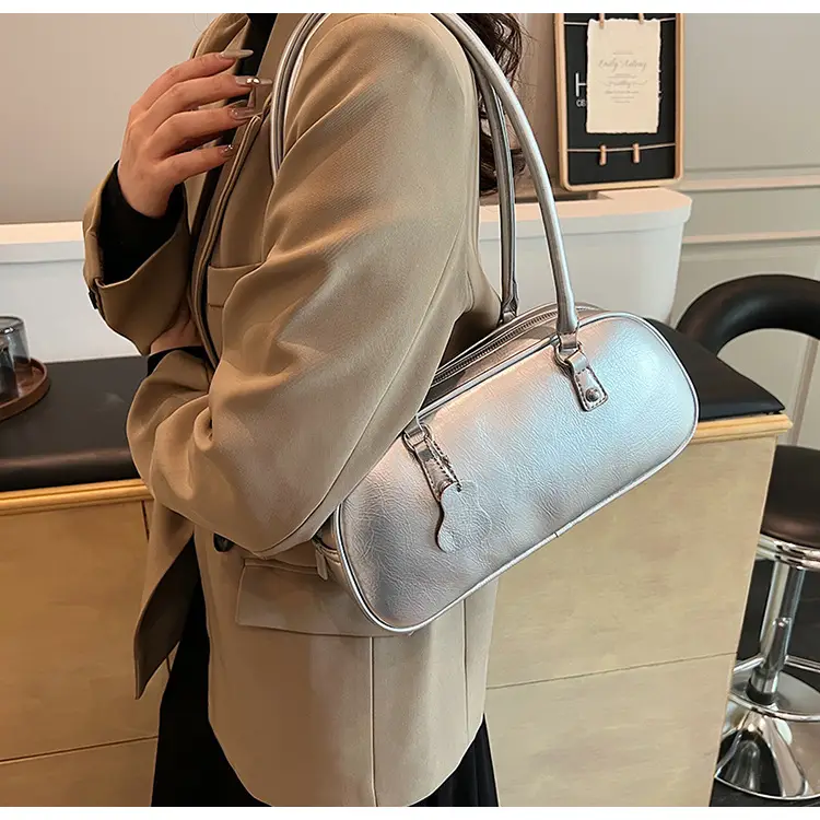 White Leather Shoulder Bag for Women 2024 — feature 40