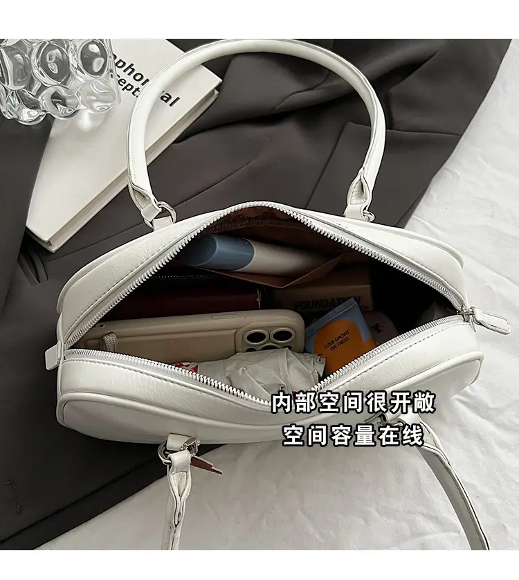 White Leather Shoulder Bag for Women 2024 — feature 8