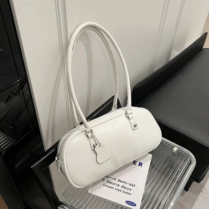 White Leather Shoulder Bag for Women 2024 - Image 4