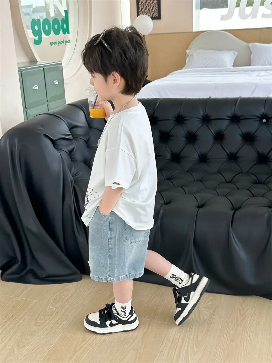 Boys White Short Sleeve T-Shirt Kids 2025 — feature 25