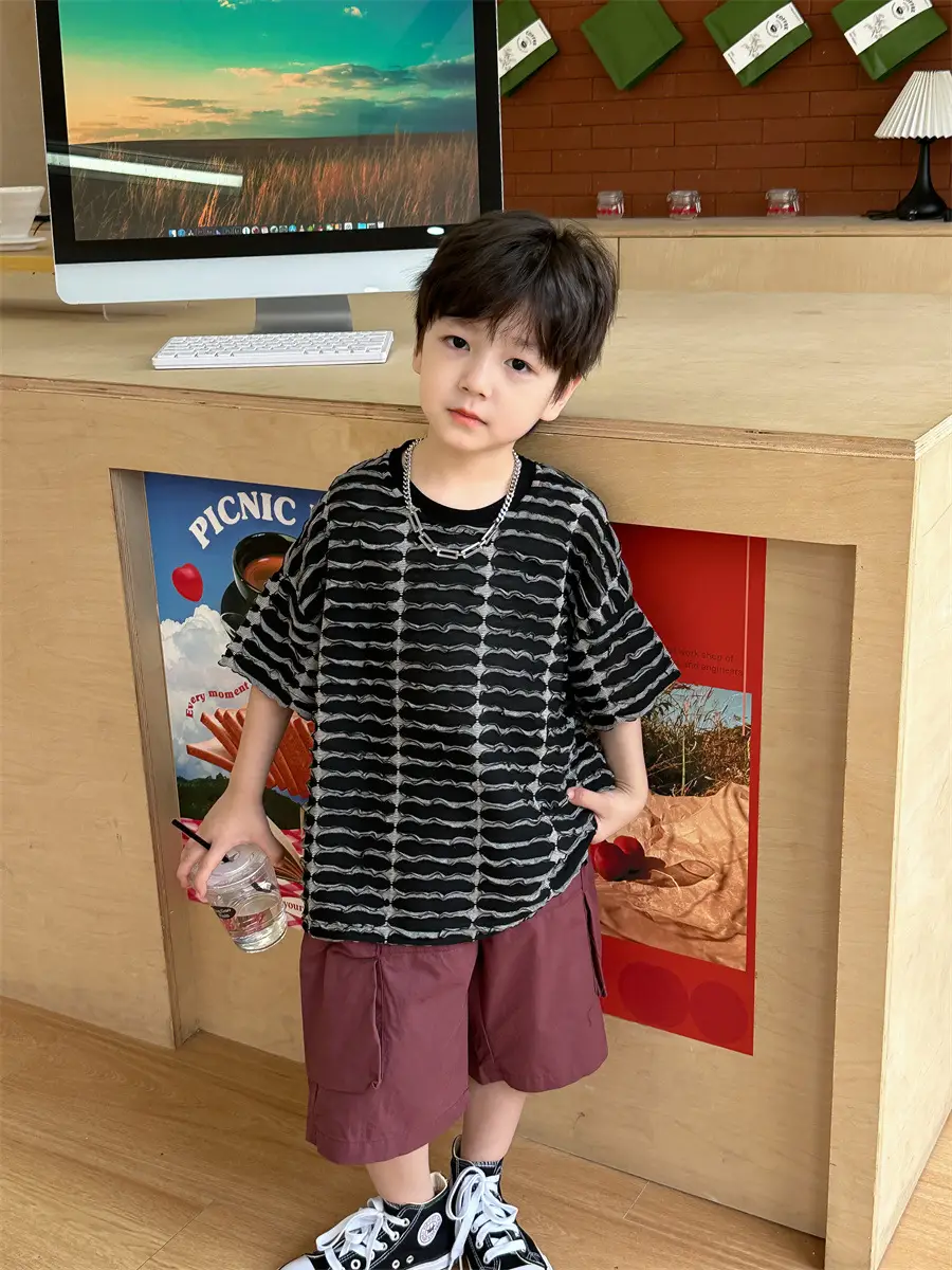 Boys Ripped Stripes T-Shirt 2025 Summer — feature 3