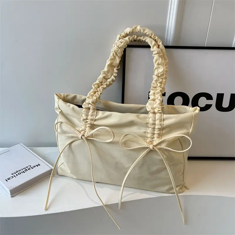 2024 Women's Pleated Shoulder Bag Black Large Capacity - Image 6