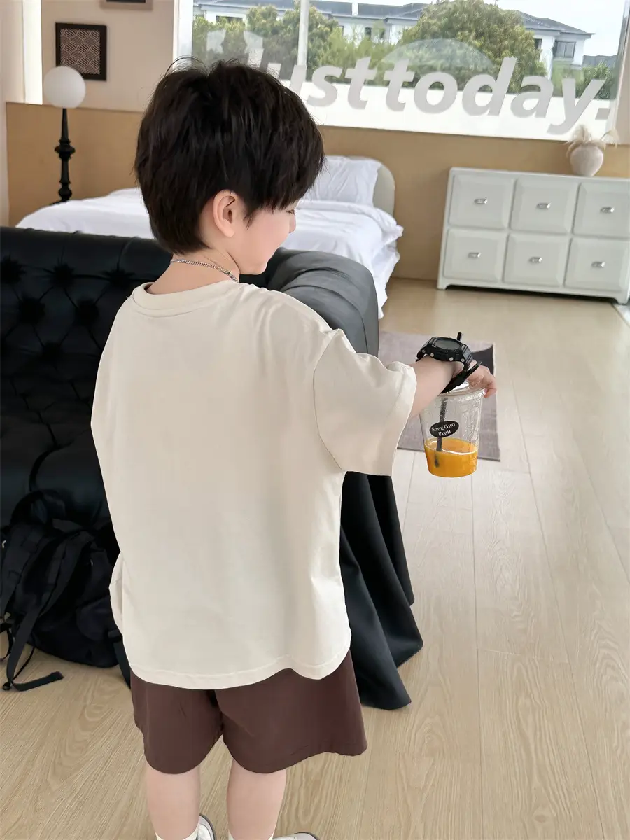Boys Korean Retro Printed Shorts T-Shirt Set Summer 2025 — feature 20