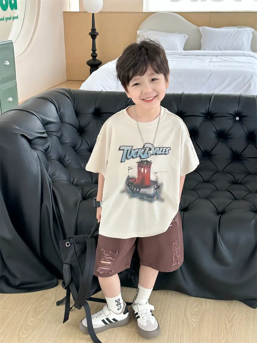 Boys Korean Retro Printed Shorts T-Shirt Set Summer 2025 — feature 3