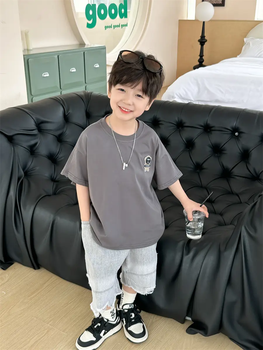 Boys Grey T-Shirt 2025 Kids Summer Wear — feature 13