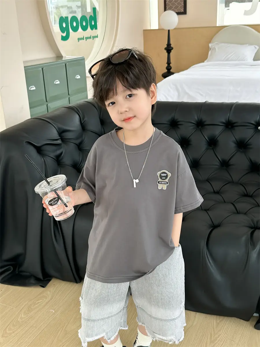 Boys Grey T-Shirt 2025 Kids Summer Wear — feature 3