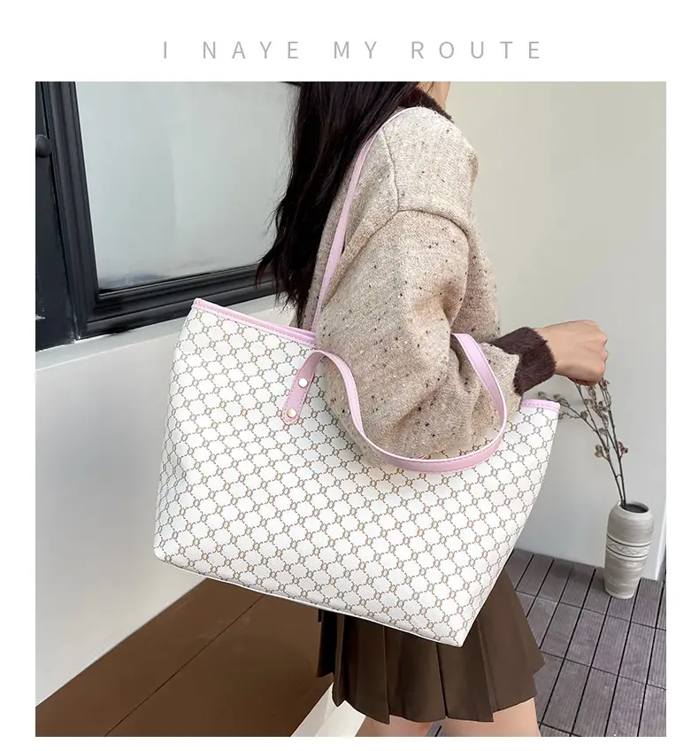 Korean Printed Plaid Shoulder Bag Large Capacity 2024 — feature 1