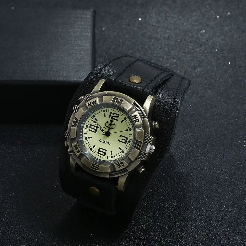 Retro Punk Leather Watch for Women Men Brown Strap — feature 5
