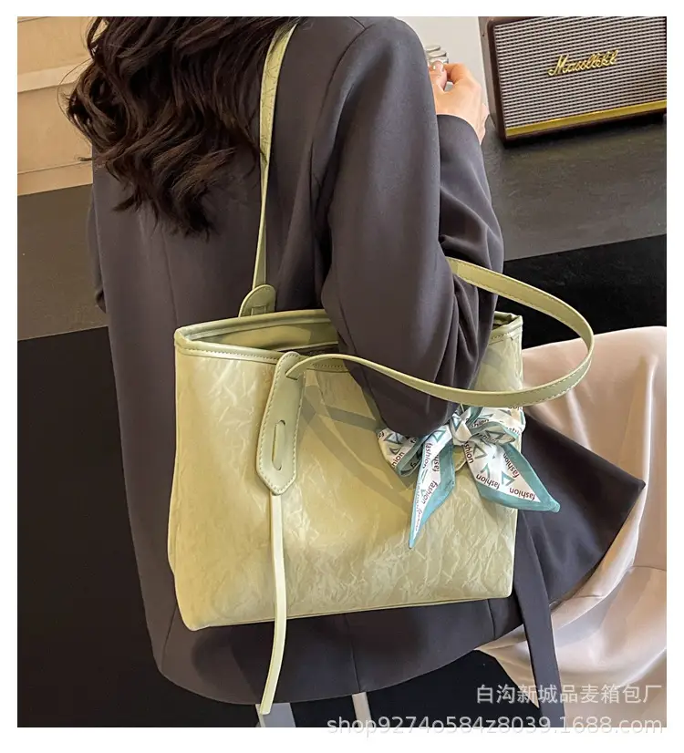 Women Detachable Silk Scarf Bag White Large Capacity — feature 1