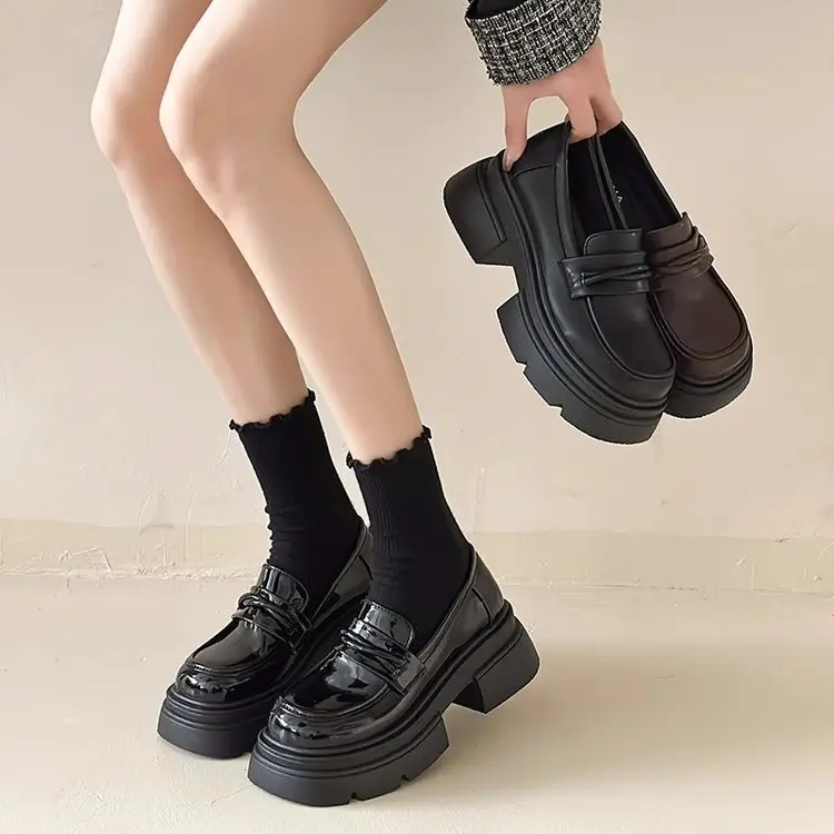 Black Slip-On Women's Shoes with Thick Sole - Image 5