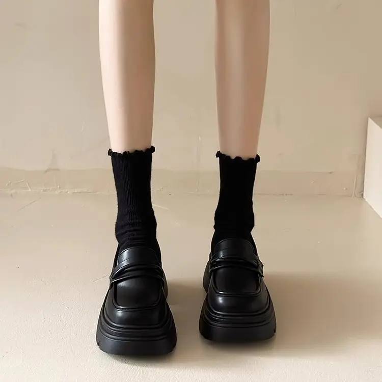 Black Slip-On Women's Shoes with Thick Sole — feature 3