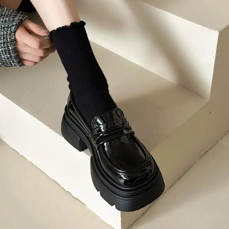Black Slip-On Women's Shoes with Thick Sole - Image 2