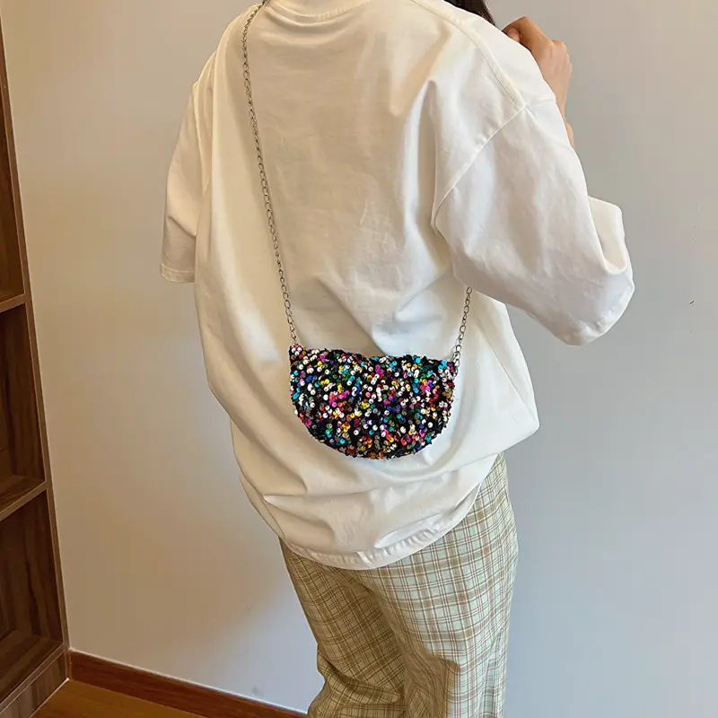 Black Sequined Chain Shoulder Bag for Women - Image 6