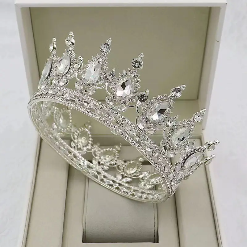 European Bridal Crown with Drop Diamond Set - Image 4