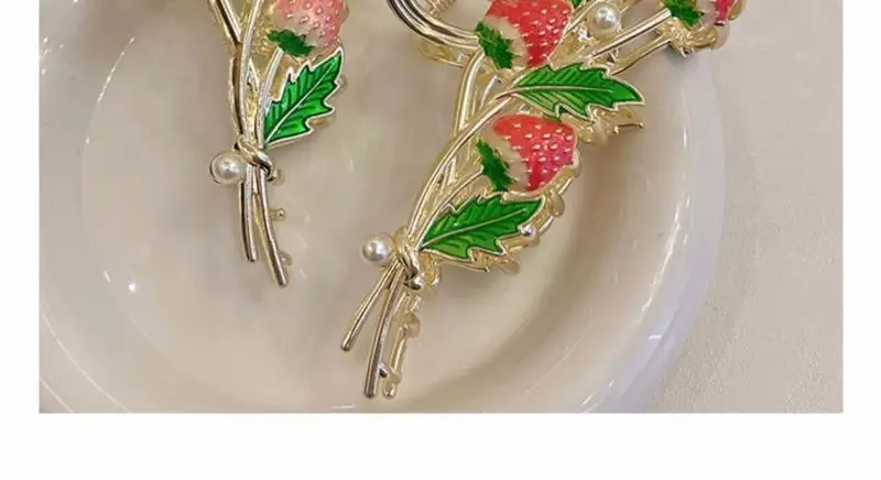Strawberry Hair Clip for Women Large Sweet Design — feature 12
