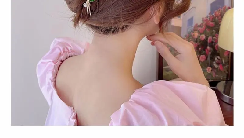 Strawberry Hair Clip for Women Large Sweet Design — feature 4