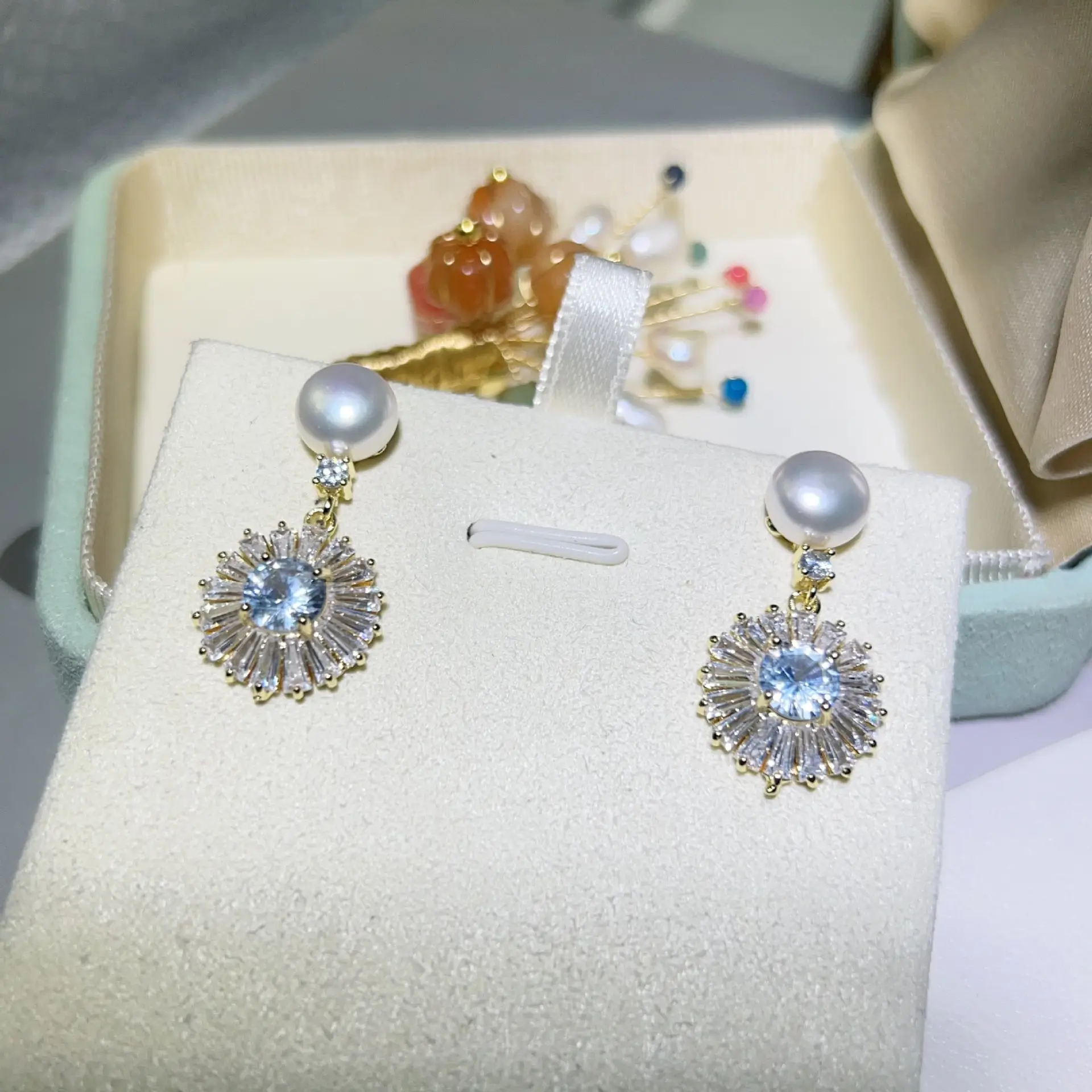 18K Gold Pearl Earrings Set for Women — feature 13