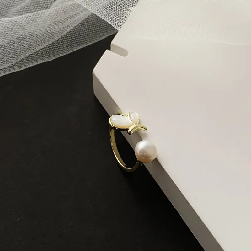 Copper Alloy Pearl Butterfly Ring with Electroplating - Image 3