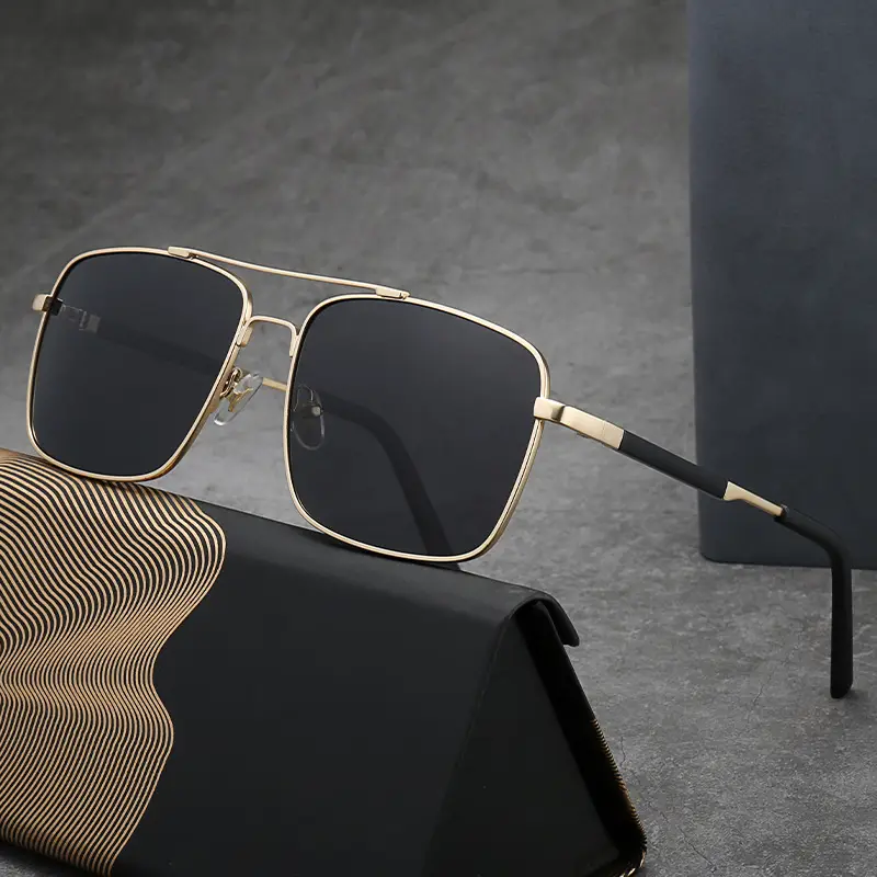 Men Polarized UV400 Sunglasses Gold Black - Image 7