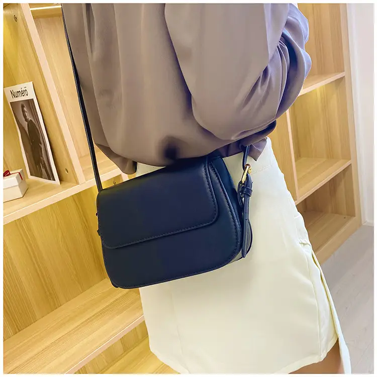 Black Crossbody Bag for Women 2024 Spring — feature 40