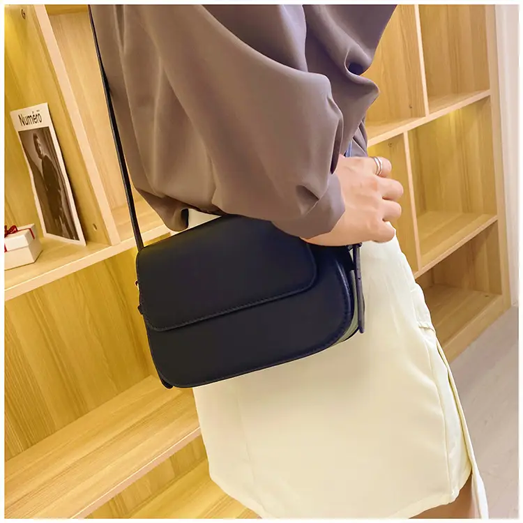 Black Crossbody Bag for Women 2024 Spring — feature 42
