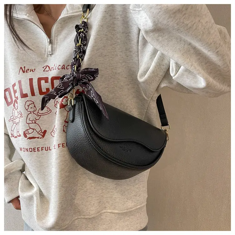 Black Saddle Bag with Bow for Women 2024 — feature 15