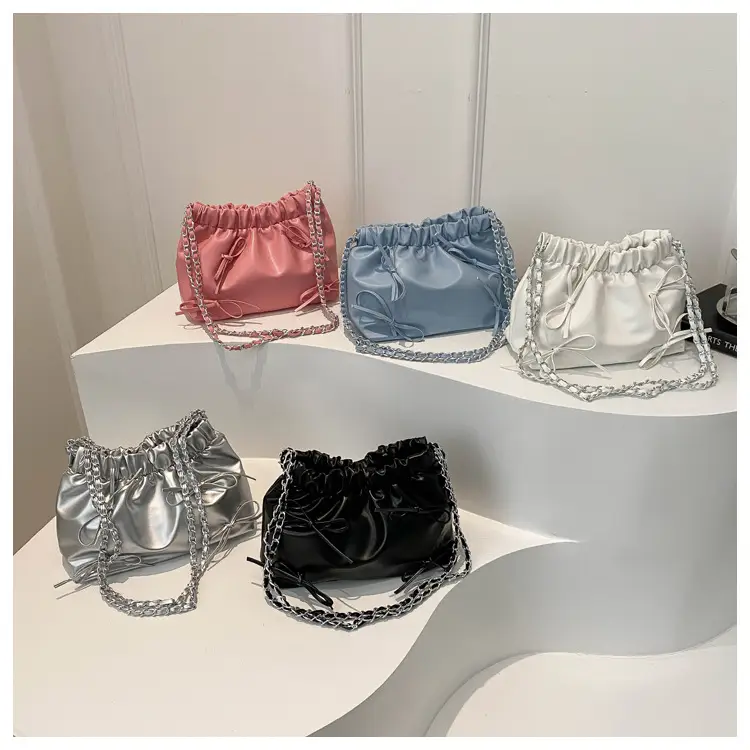 Women's Wrinkle Bag with Bow Chain 2024 Summer — feature 23