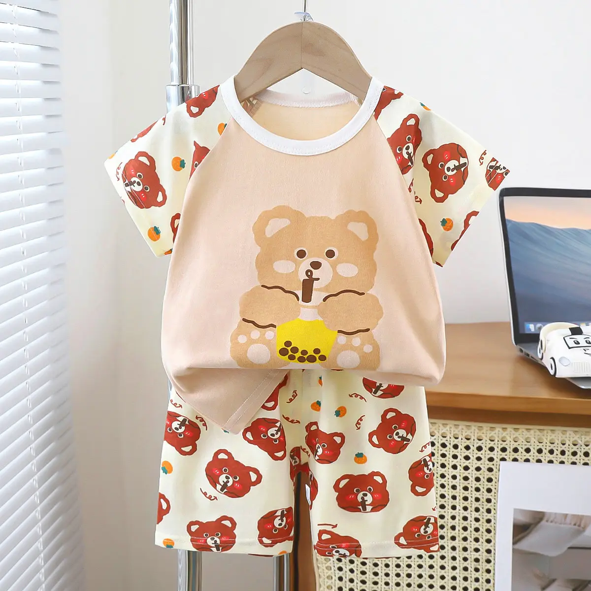 Pink Cartoon Baby T-Shirt Shorts Set for Girls - Image 9