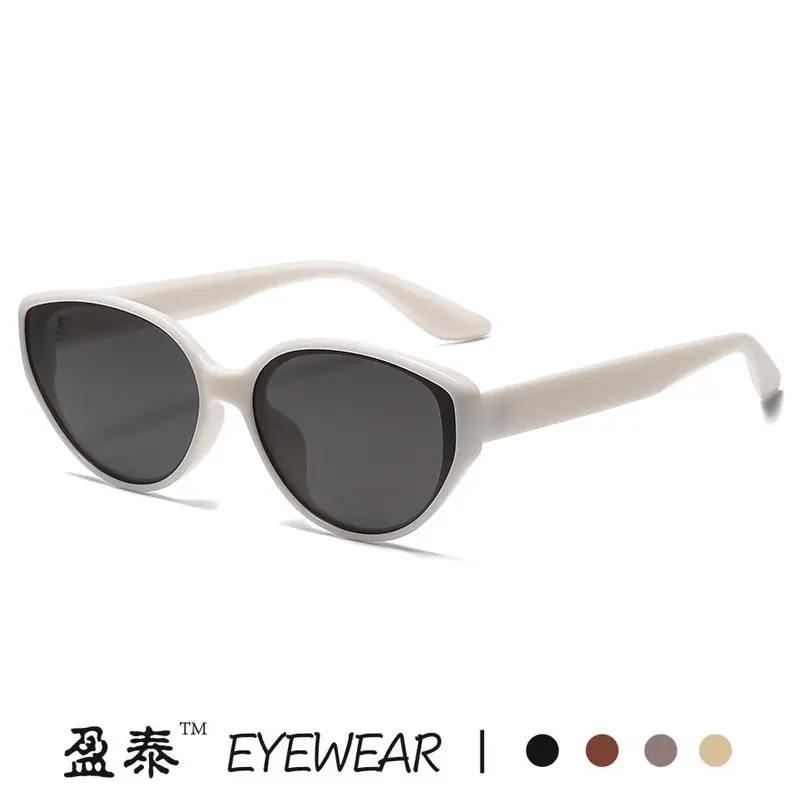 Women's Black Cat's Eye Sunglasses with UV400 - Image 5