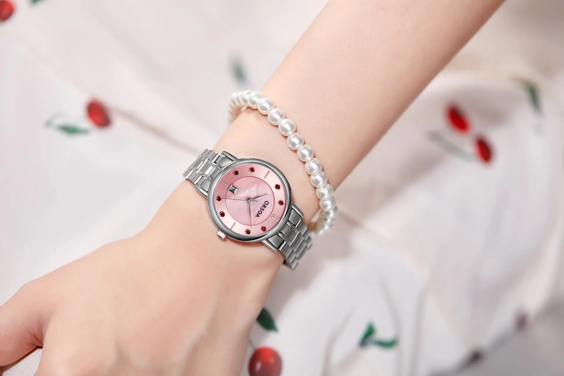 Oshga Women's Watch Pink Diamond Belt Calendar Quartz — feature 5