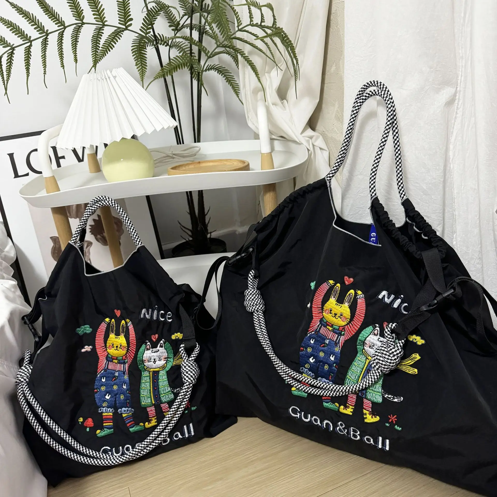 2024 Cartoon Embroidered Pink Shoulder Bag Large Capacity — feature 16