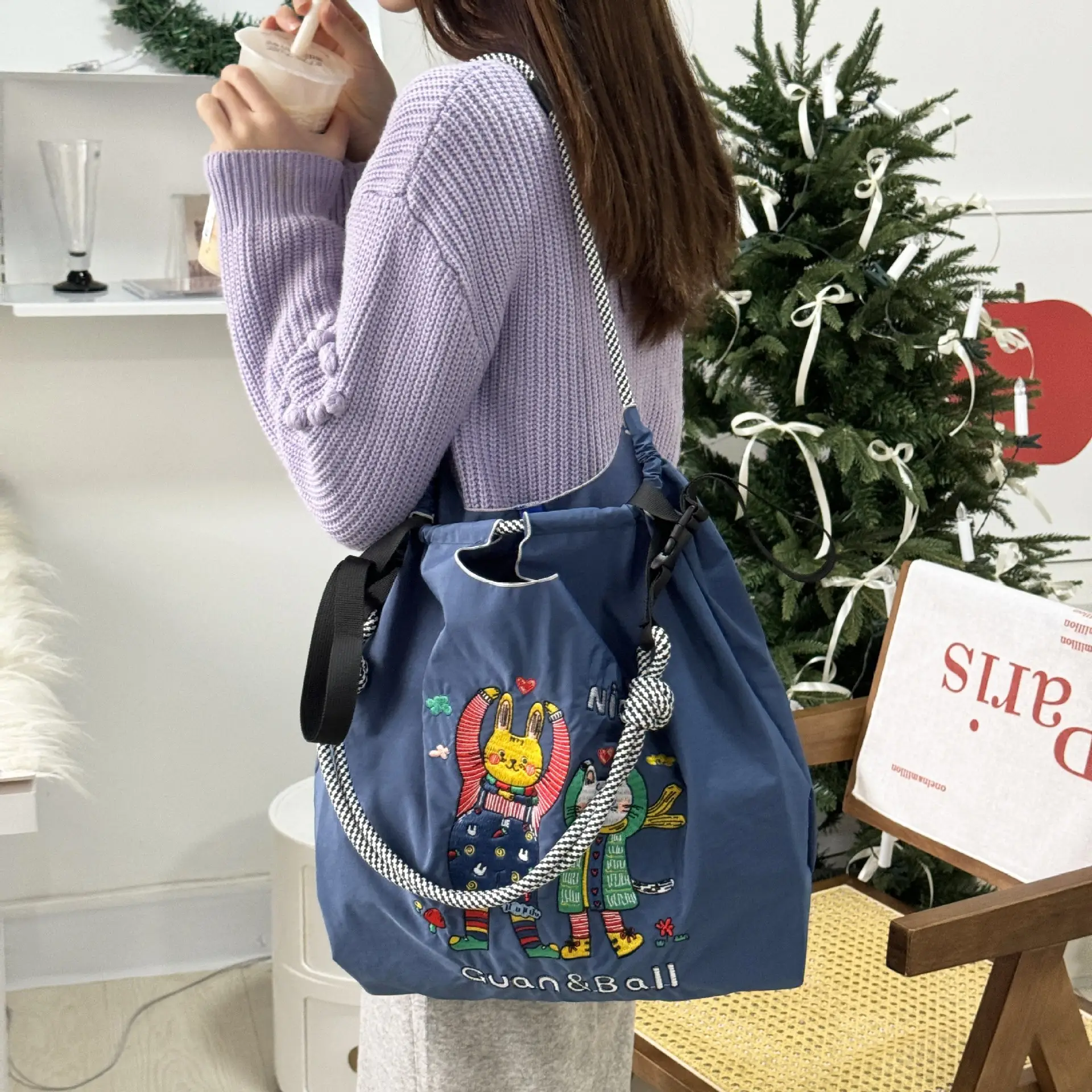 2024 Cartoon Embroidered Pink Shoulder Bag Large Capacity — feature 4