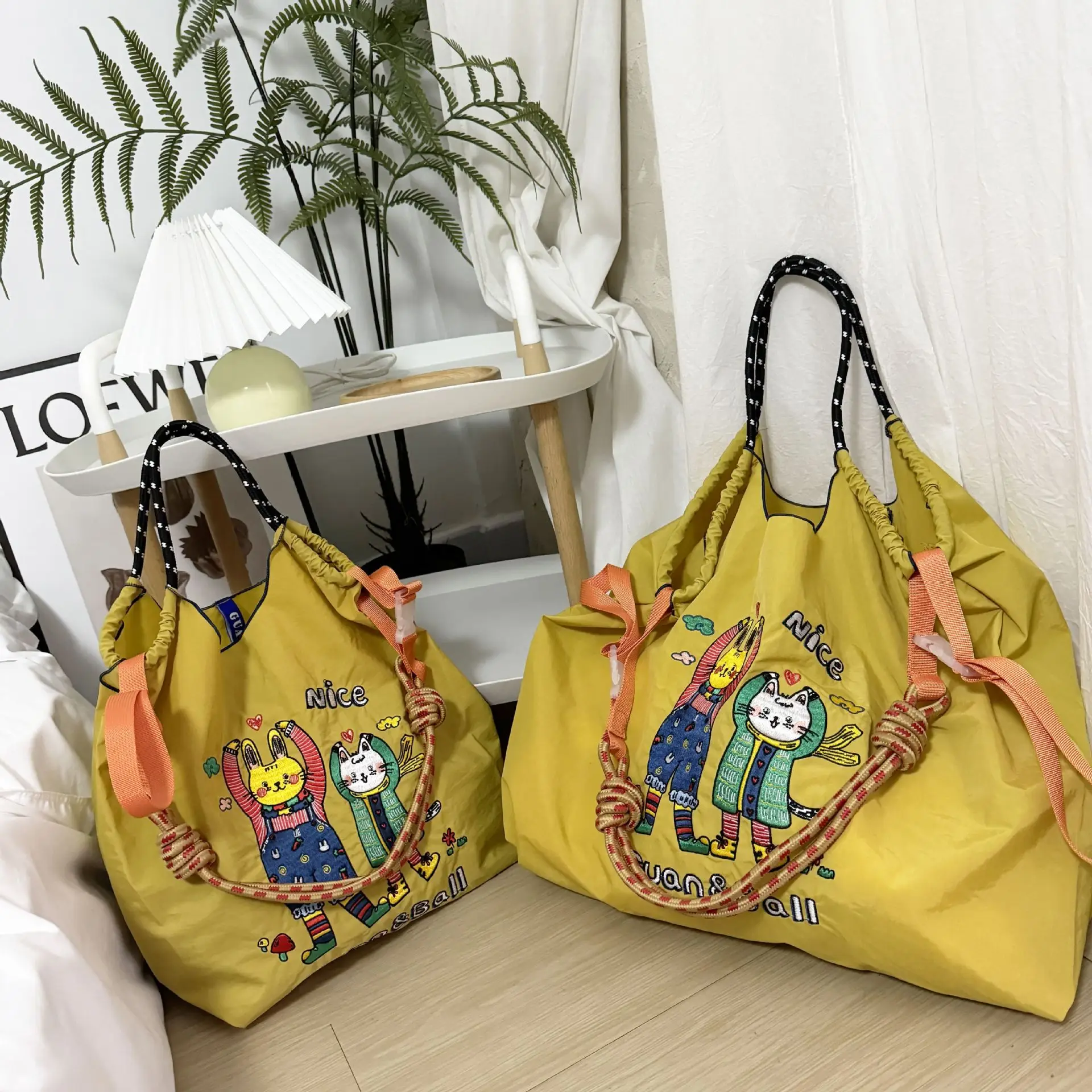 2024 Cartoon Embroidered Pink Shoulder Bag Large Capacity — feature 5