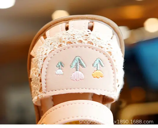 Toddler Sandals White Lace Baby Shoes Non-Slip — feature 1