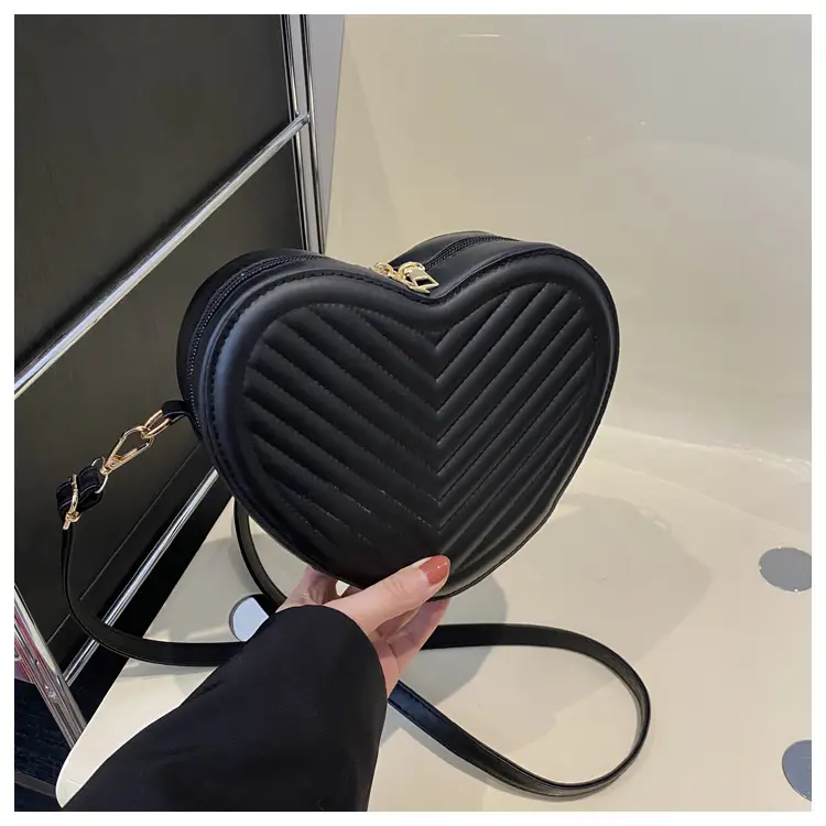 Textured Heart Bag for Women Shoulder Crossbody 2024 — feature 25